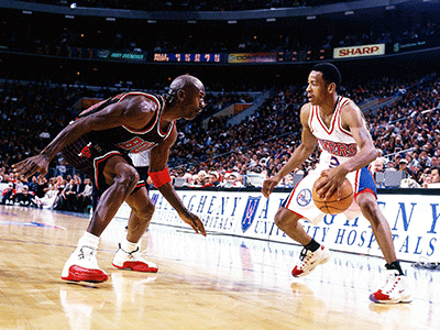 皮尔斯超远三分vs科比 皮尔斯超远三分vs科比