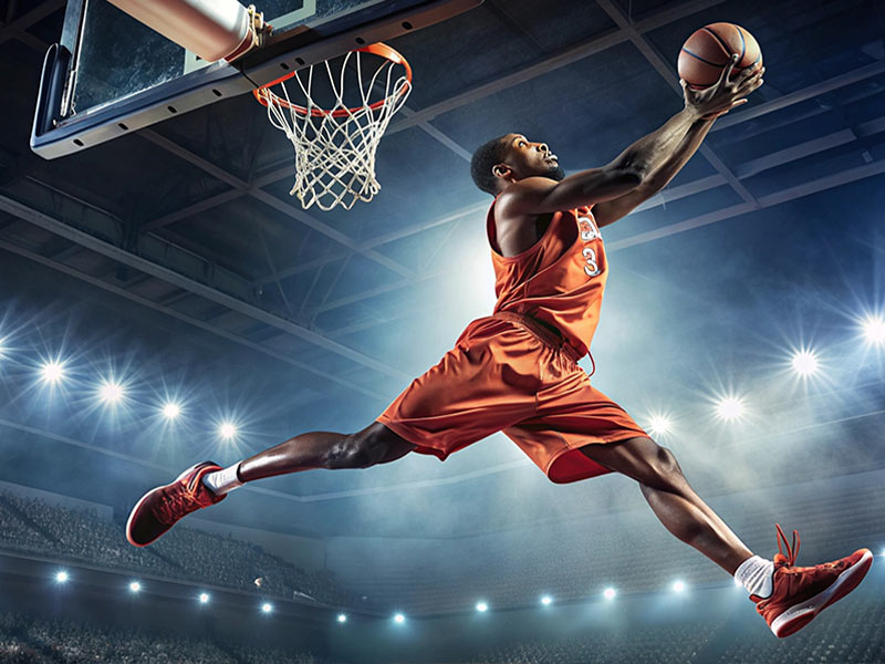 切特当年全网爆火的原因！在训练营戏耍库里还送大帽