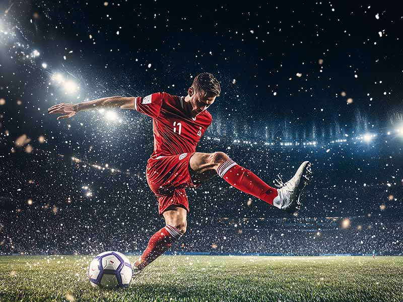 德甲塔巴科维奇双响乔斯卡利建功门兴40大胜奥格斯堡